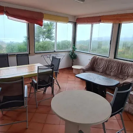 Vistazul Holiday home *